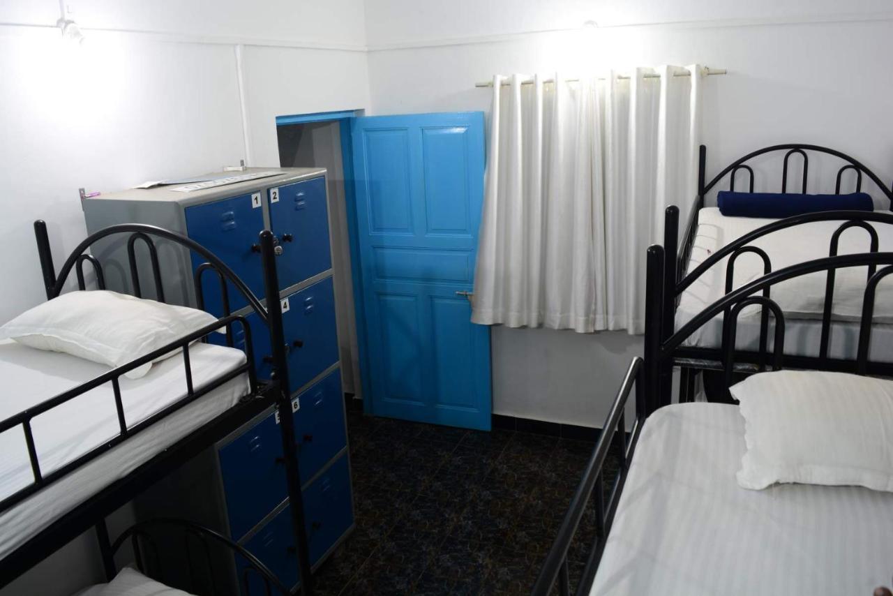 Goanvibes Hostel Anjuna Buitenkant foto