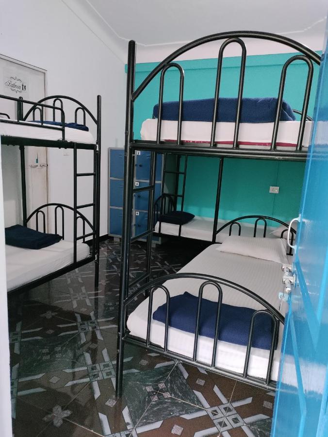 Goanvibes Hostel Anjuna Buitenkant foto